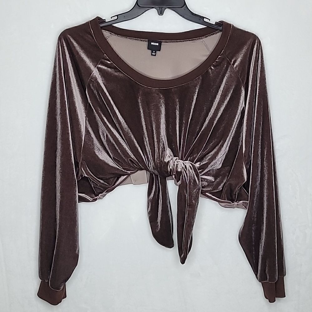 Nude Velour Crop Top Size Small‎